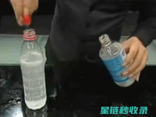 DIY清洁剂：从基础配方到专业技巧的全面提升 (自制清洁剂)
